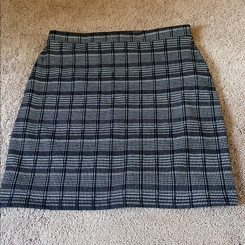 Black and White Plaid Skirt Forever 21
